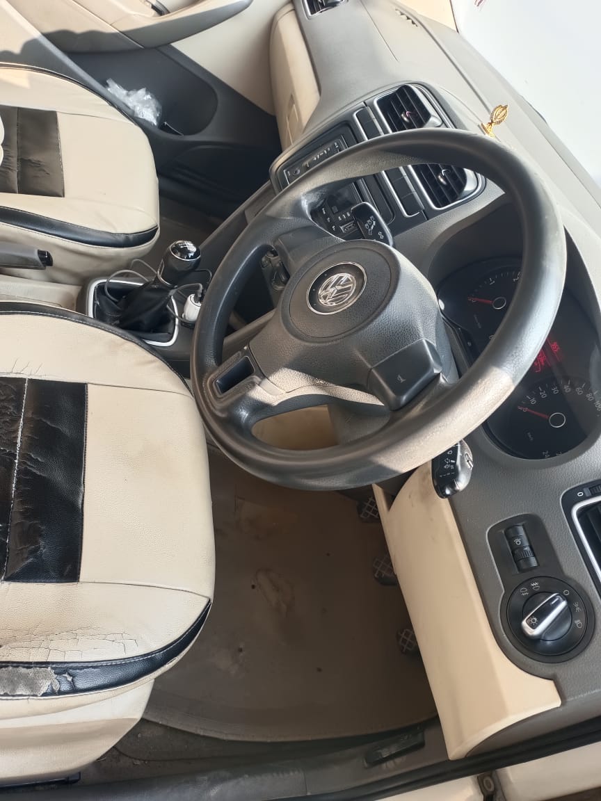 Volkswagen Vento(2012-2014) Highline Diesel